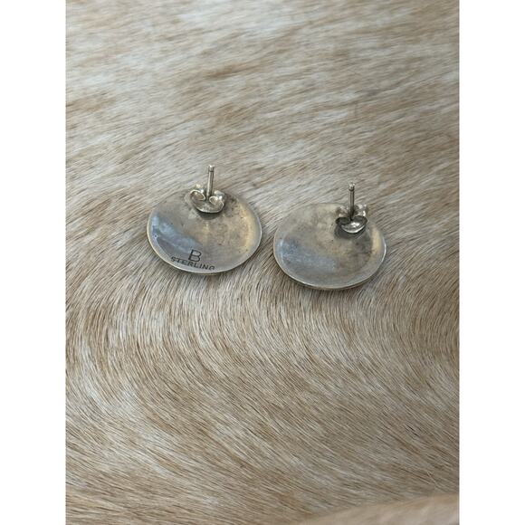 Zuni Bennie Bowekaty Sterling Inlaid Turquoise Spirit Bear Stud Earrings Fetish - Picture 7 of 8